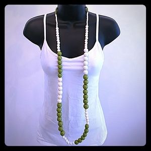 Guess Bead Necklace NWT